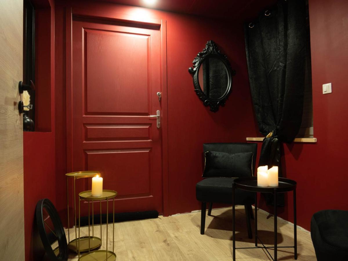 Douceur Du Charme - Love-Room A Charmes Entre Epinal Et Nancy מראה חיצוני תמונה